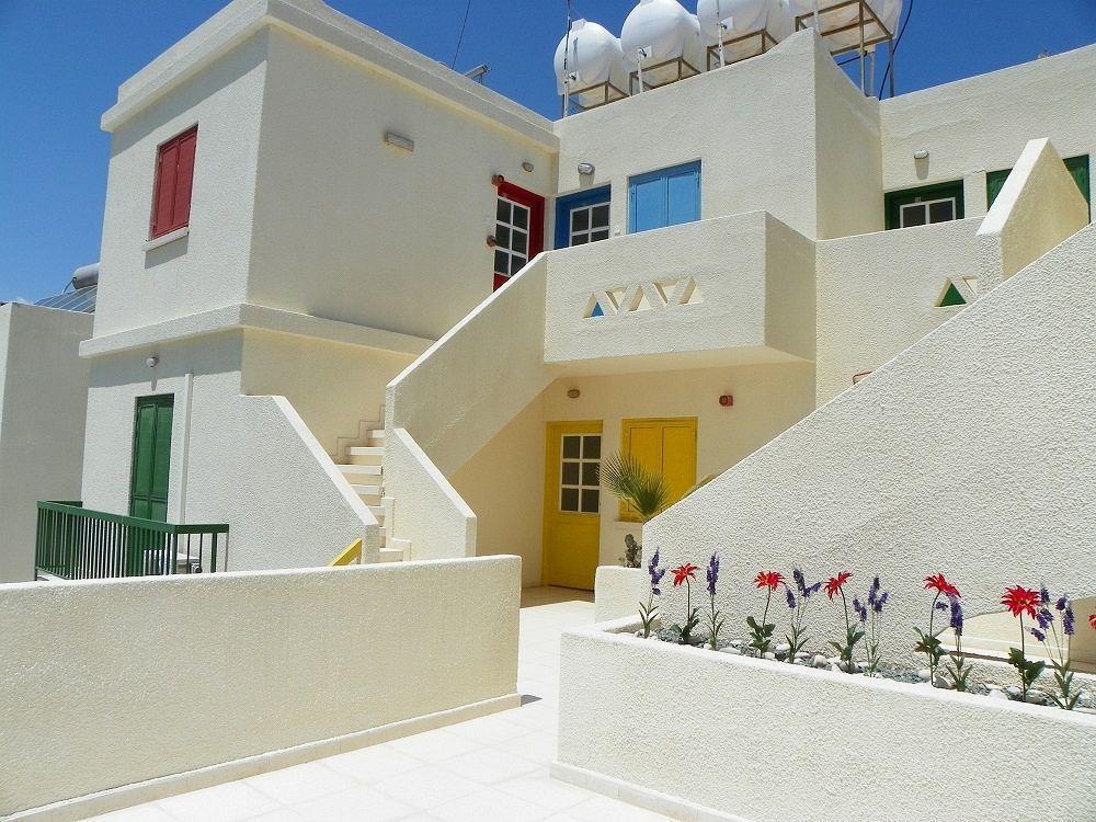 Sea N Lake View Hotel Apartments Larnaca Exterior photo